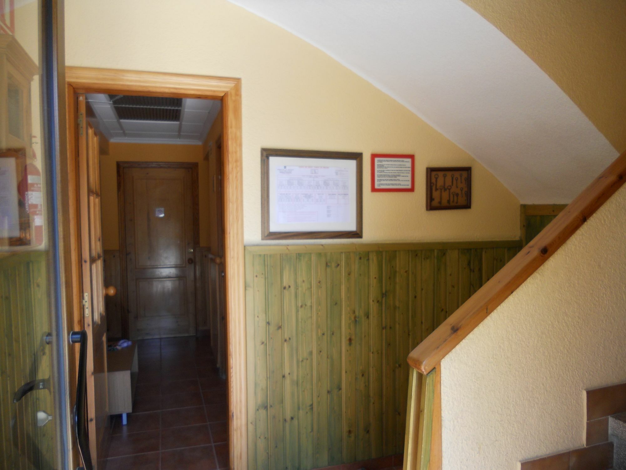 Hostal El Callejon Tarragona Eksteriør billede