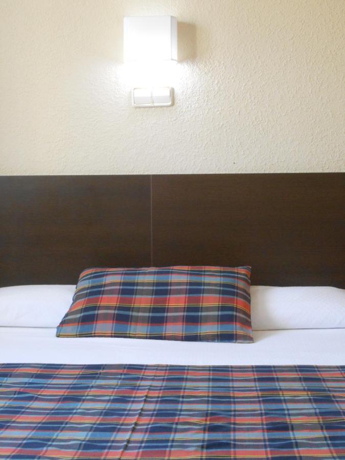 Hostal El Callejon Tarragona Eksteriør billede