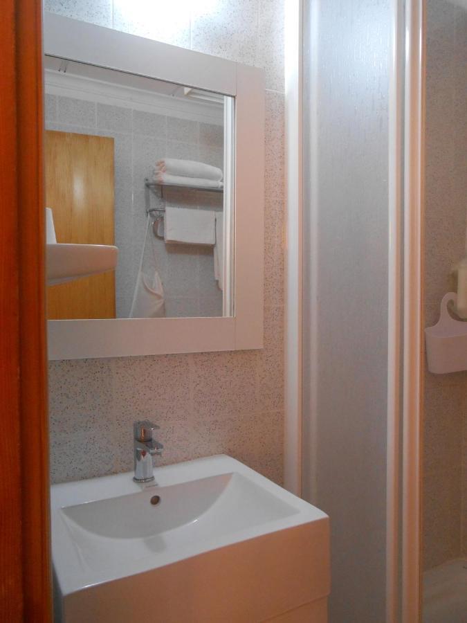Hostal El Callejon Tarragona Eksteriør billede
