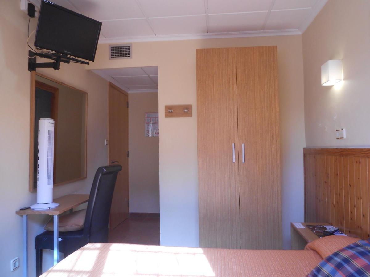 Hostal El Callejon Tarragona Eksteriør billede