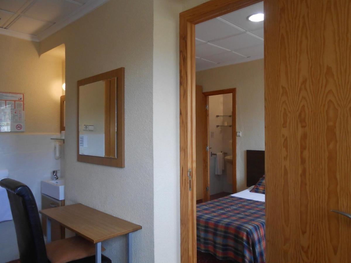 Hostal El Callejon Tarragona Eksteriør billede