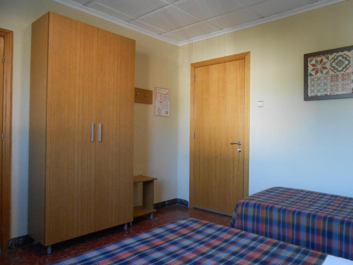 Hostal El Callejon Tarragona Eksteriør billede