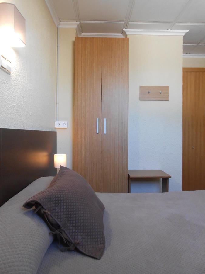 Hostal El Callejon Tarragona Eksteriør billede