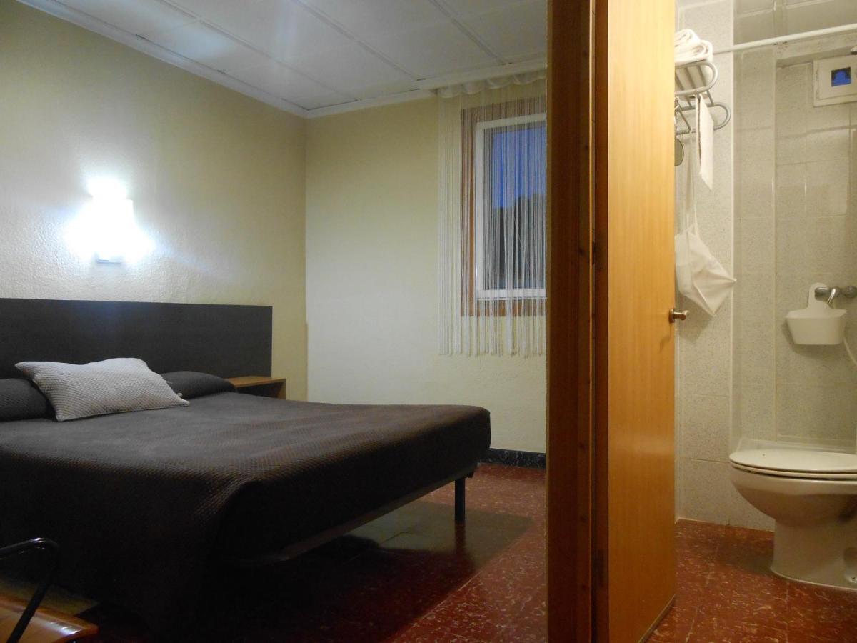 Hostal El Callejon Tarragona Eksteriør billede