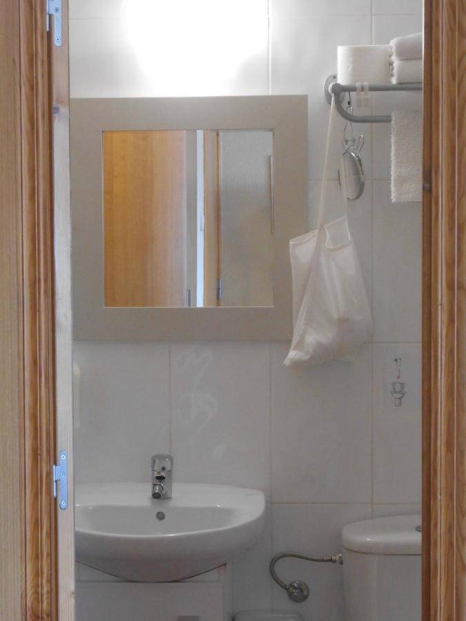 Hostal El Callejon Tarragona Eksteriør billede