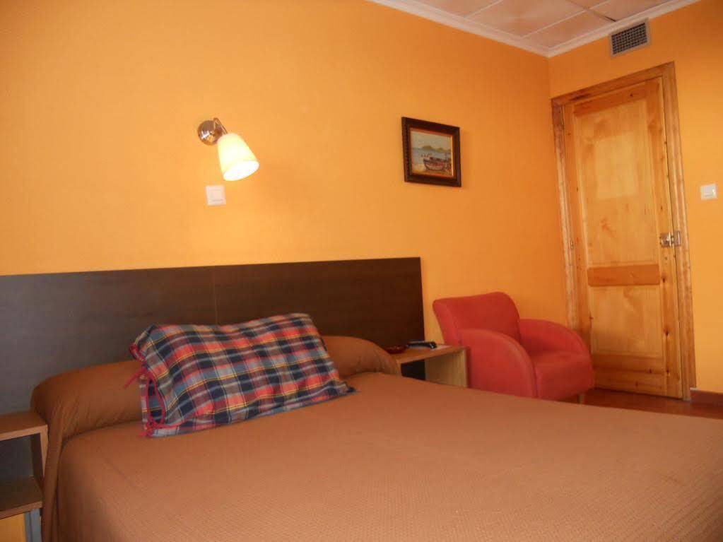Hostal El Callejon Tarragona Eksteriør billede